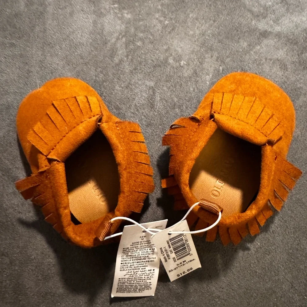 Old Navy Tan Moccasins with Fringe Detail - Picture 5 of 5